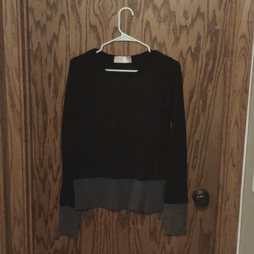 Long-Sleeve Knit Black Shirt